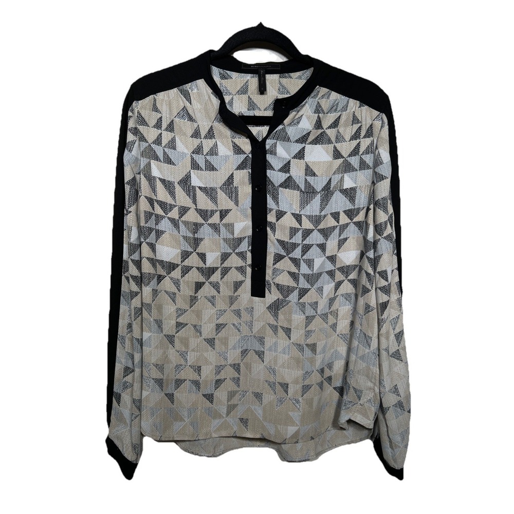 BCBGMaxAzria Geometric Print Blouse Long Sleeve Beige Black Blue Size Medium EUC